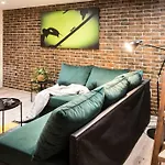 Boulvard Green 아파트